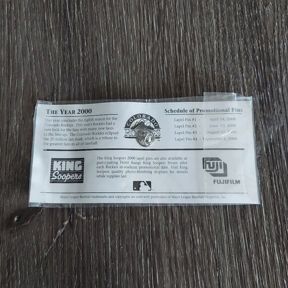 Colorado Rockies 2000 New Millennium MLB Baseball Lapel Hat Pin Pinback - Picture 2 of 3